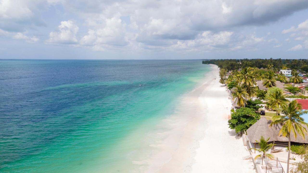 Uroa Beach Lodge 외부 사진