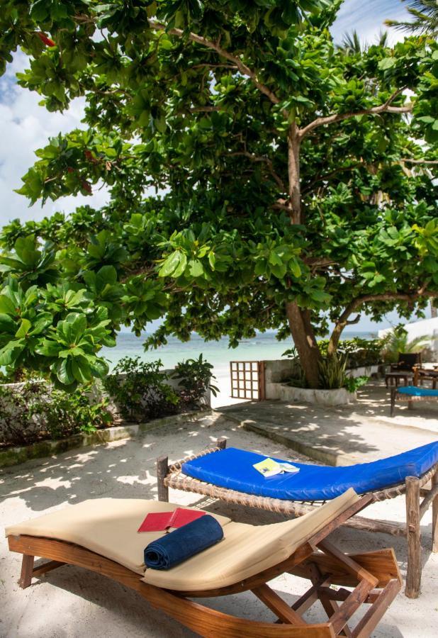 Uroa Beach Lodge 외부 사진